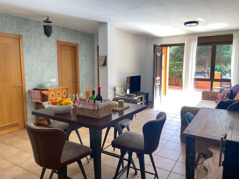 Cozy Apartment With Large Terrace Next To The Pool La Tejita المظهر الخارجي الصورة